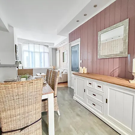 펜션 Maison Avec Terrasse, Jardin Proche De Lille *