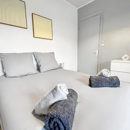 Maison Avec Terrasse, Jardin Proche De Lille Lezennes