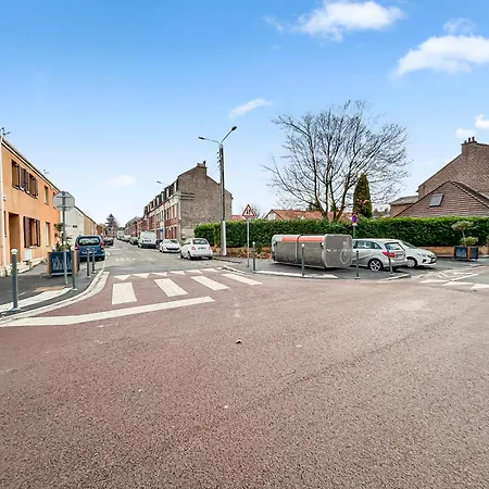 Maison Avec Terrasse, Jardin Proche De Lille